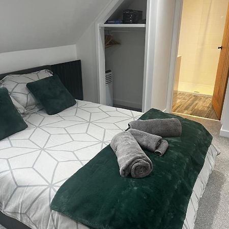 Idyllic Studio Flat Winchester Luaran gambar
