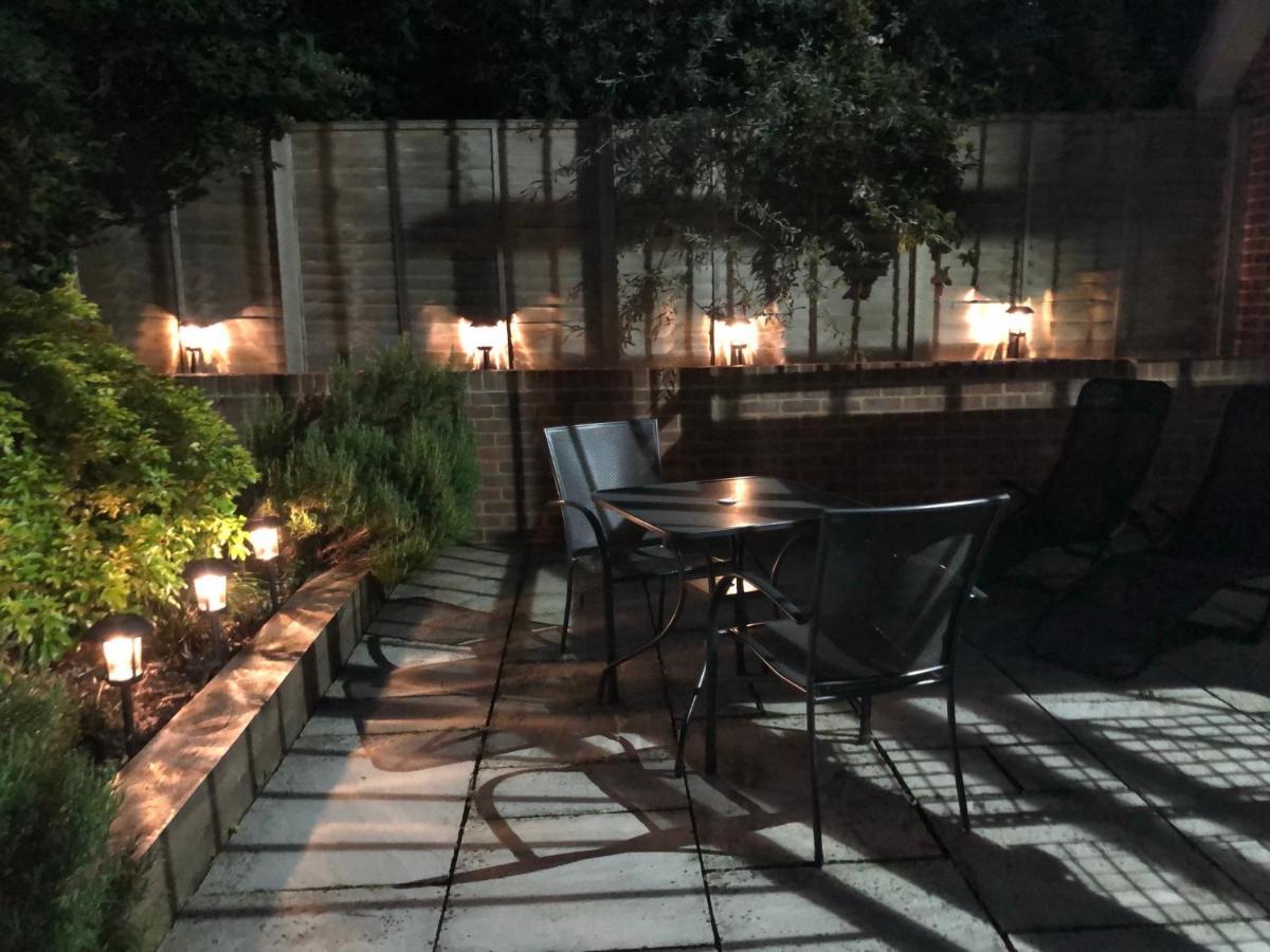 Idyllic Studio Flat Winchester Luaran gambar