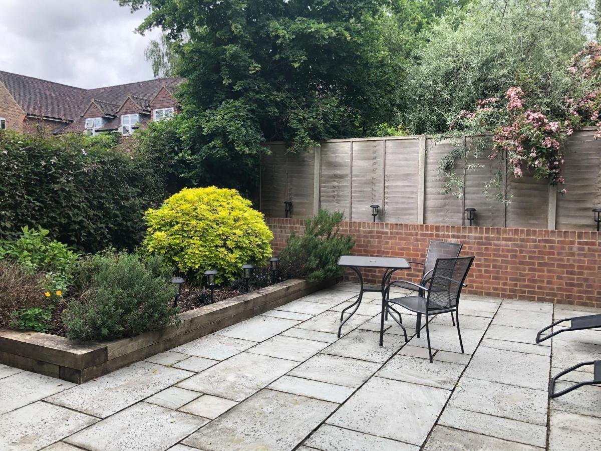 Idyllic Studio Flat Winchester Luaran gambar